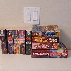Robert Jordan Book Lot Of 9